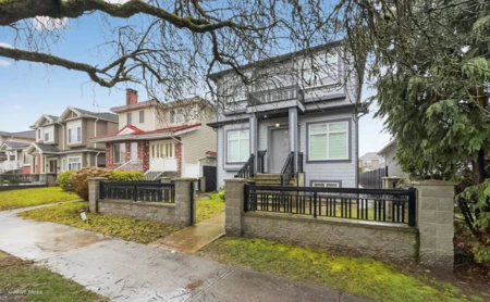 1052 E 50th Avenue, Vancouver, BC, Vancouver — Single Family Residence for sale
