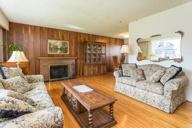 Family Room Photo of 3511 Newmore Avenue, Richmond, BC
