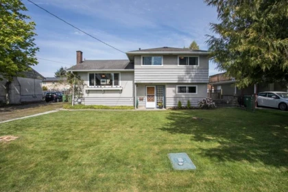 Swimming Pool Photo of 3511 Newmore Avenue, Richmond, BC