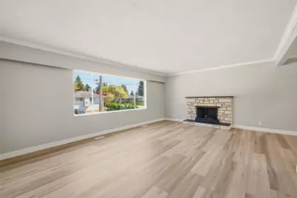 3561 York Street, Port Coquitlam, BC, Port Coquitlam — Single Family Residence for sale