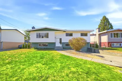 3561 York Street, Port Coquitlam, BC, Port Coquitlam — Single Family Residence for sale