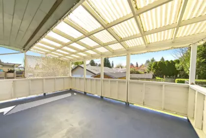 Hot Tub / Spa Photo of 3561 York Street, Port Coquitlam, BC