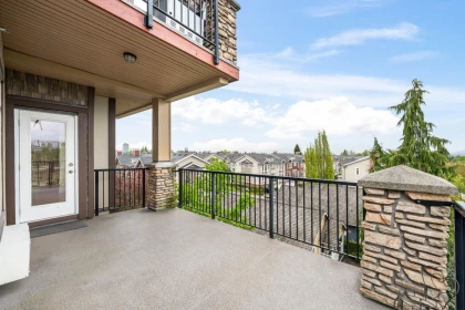 Basement Recreation Room Photo of 466 8328 207a Street, Langley, BC