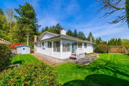 Garden / Landscaping Photo of 14206 20 Avenue, Surrey, BC