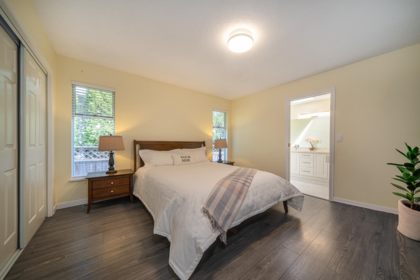 Laundry Room Photo of 14206 20 Avenue, Surrey, BC