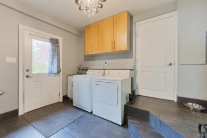 Basement Recreation Room Photo of 14735 109a Avenue, Surrey, BC