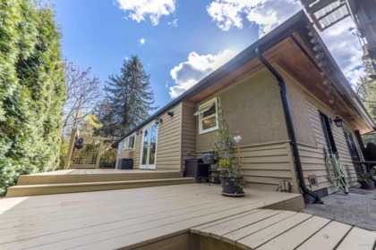 Hot Tub / Spa Photo of 14735 109a Avenue, Surrey, BC