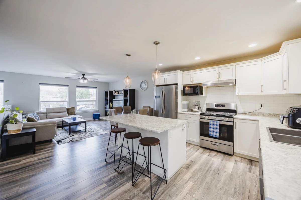 Dining Area Photo of 45614 Herron Avenue, Chilliwack, BC