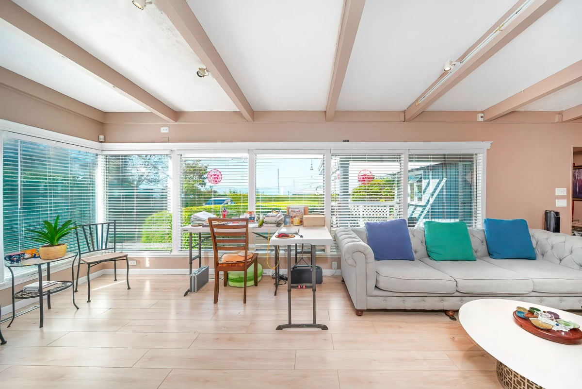 Family Room Photo of 122 Graham Drive, Delta, BC