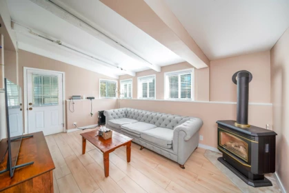 Basement Recreation Room Photo of 122 Graham Drive, Delta, BC