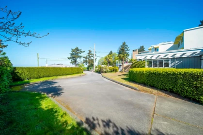 Swimming Pool Photo of 122 Graham Drive, Delta, BC