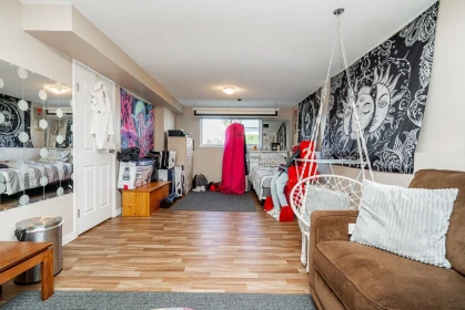 Hallway Photo of 17254 62a Avenue, Surrey, BC
