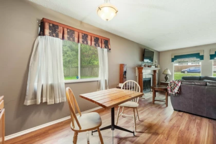Kitchen Island Photo of 22136 River Bend, Maple Ridge, BC