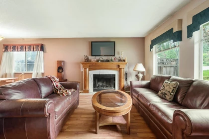 Kitchen Photo of 22136 River Bend, Maple Ridge, BC