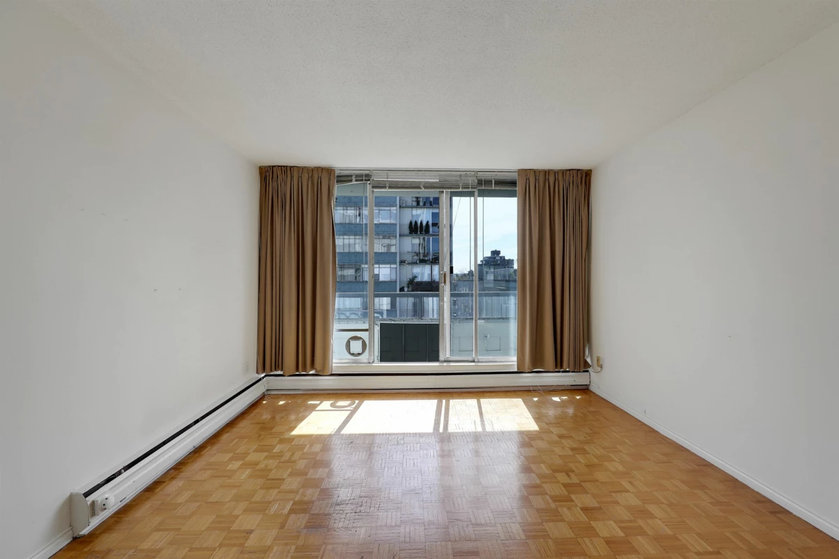 Dining Area Photo of 603 1967 Barclay Street, Vancouver, BC