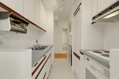 Kitchen Photo of 603 1967 Barclay Street, Vancouver, BC