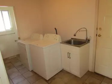 Primary Bathroom Photo of 3019 Cassiar Avenue, Abbotsford, BC