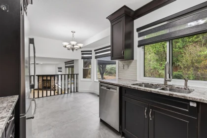 Kitchen Island Photo of 2359 Harper Drive, Abbotsford, BC