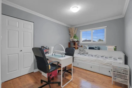 Swimming Pool Photo of 7461 123 Street, Surrey, BC