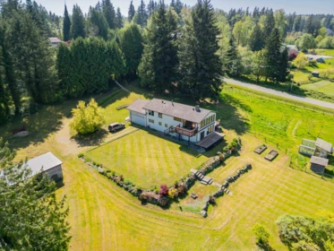 Outdoor Patio Photo of 162 210 Street, Langley, BC