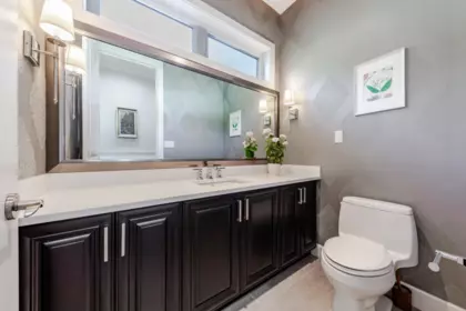 Guest Bathroom Photo of 8520 Fairfax Crescent, Richmond, BC