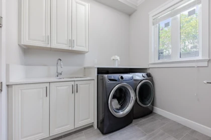 Powder Room Photo of 8520 Fairfax Crescent, Richmond, BC