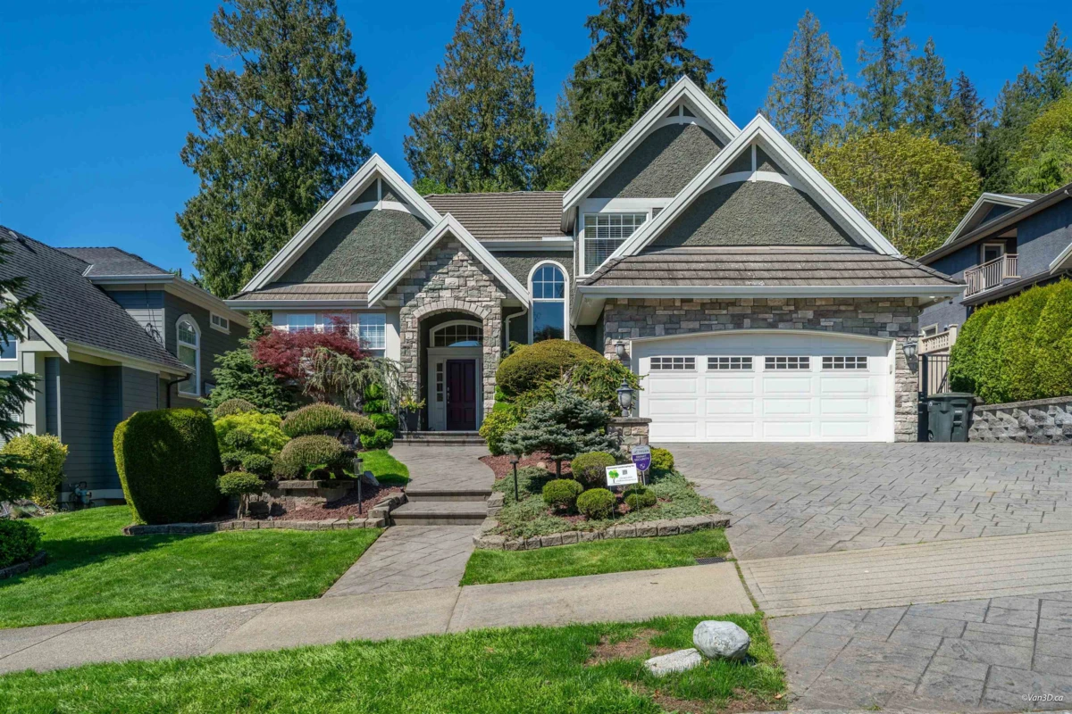 Exterior Front Photo of 7533 Curtis Street, Burnaby, BC