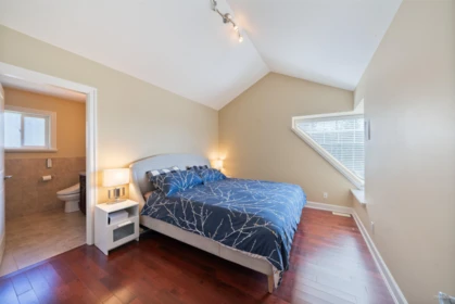Staircase Photo of 7533 Curtis Street, Burnaby, BC