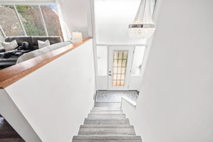 Mudroom Photo of 39 Mott Crescent, New Westminster, BC