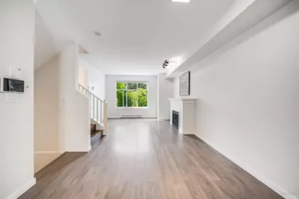 Entry Foyer Photo of 110 7288 Heather Street, Richmond, BC