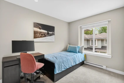 Office / Den Photo of 47 14952 58 Avenue, Surrey, BC