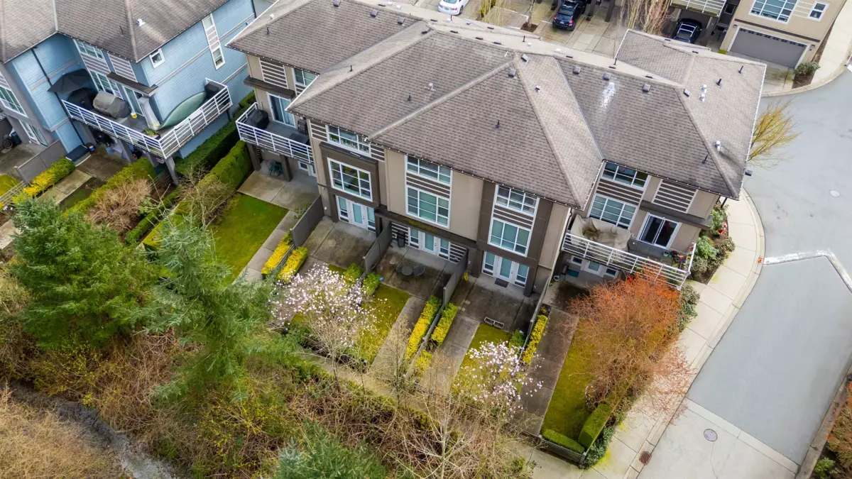 Family Room Photo of 40 15405 31 Avenue, Surrey, BC
