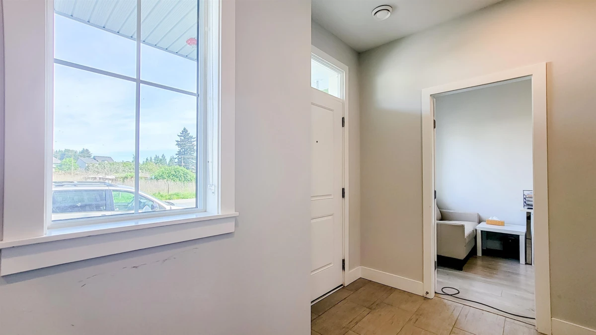 Dining Area Photo of 44486 Sherry Drive, Chilliwack, BC