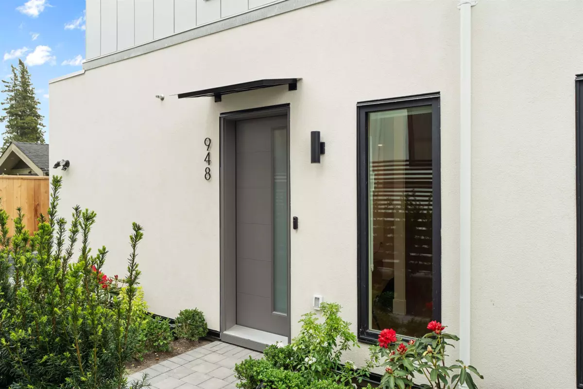 Exterior Rear Photo of 948 W 57th Avenue, Vancouver, BC