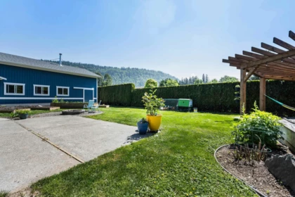 Outdoor Kitchen Photo of 6352 Golf Road, Agassiz, BC
