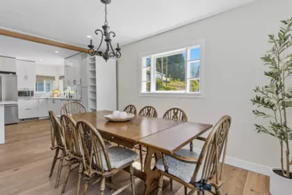 Breakfast Nook Photo of 38139 Clarke Drive, Squamish, BC