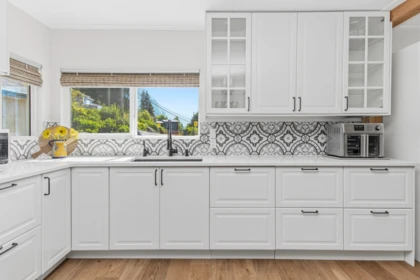 38139 Clarke Drive, Squamish, BC, Squamish — Single Family Residence for sale