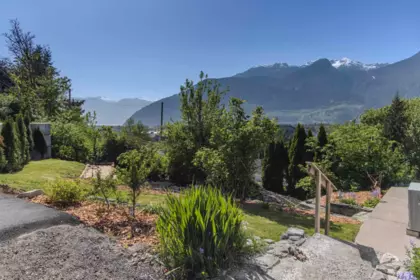 Outdoor Deck Photo of 38139 Clarke Drive, Squamish, BC