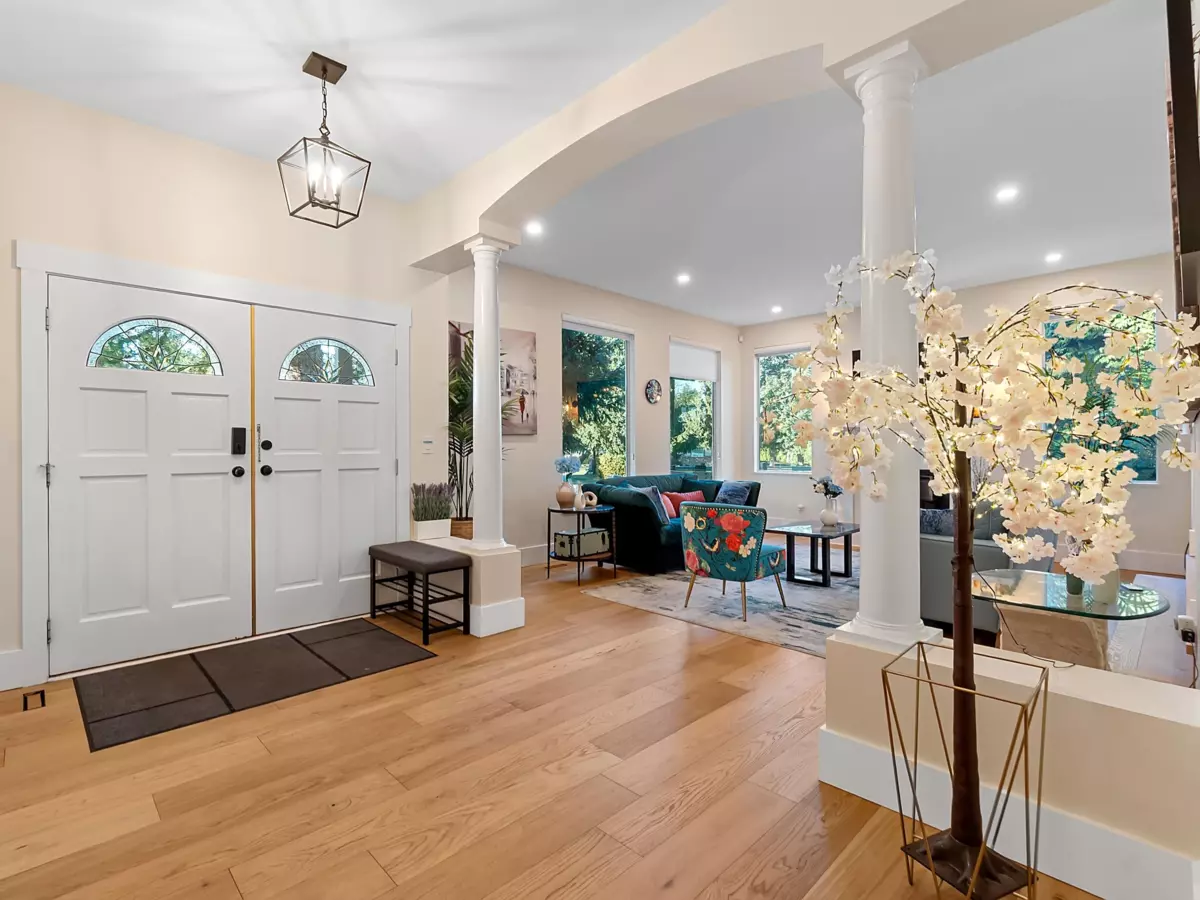 Family Room Photo of 8042 197 Street, Langley, BC