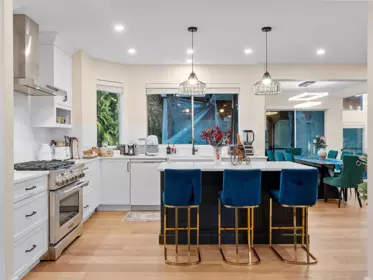 Kitchen Island Photo of 8042 197 Street, Langley, BC