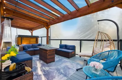 Outdoor Deck Photo of 8042 197 Street, Langley, BC