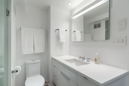 Pantry Photo of 807 150 24th Street, West Vancouver, BC