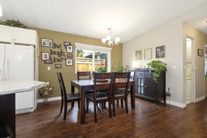 Primary Bedroom Photo of 6 27111 Avenue, Langley, BC