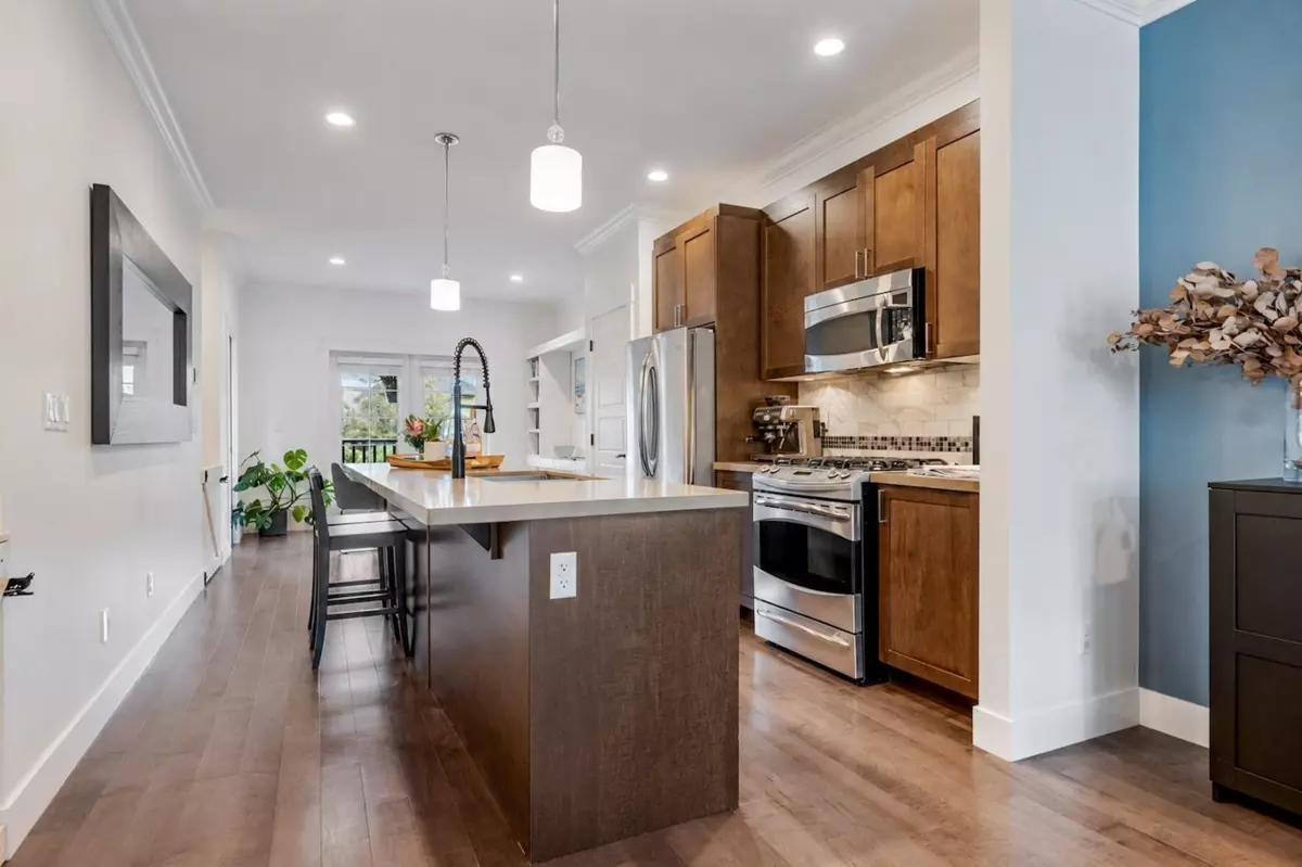 Living Room Photo of 45 17171 2b Avenue, Surrey, BC