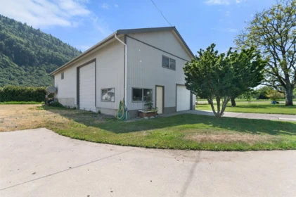 Swimming Pool Photo of 88 Corbould Road, Abbotsford, BC