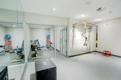 Hallway Photo of 807 1500 Fern Street, North Vancouver, BC