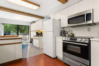 Breakfast Nook Photo of 4316 W 2nd Avenue, Vancouver, BC