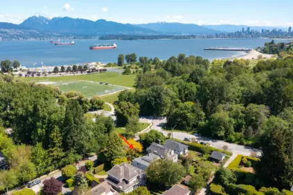 4316 W 2nd Avenue, Vancouver, BC, Vancouver — Single Family Residence for sale