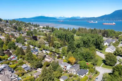 4316 W 2nd Avenue, Vancouver, BC, Vancouver — Single Family Residence for sale