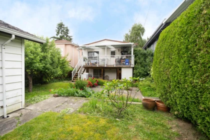 Garden / Landscaping Photo of 2066 E 23rd Avenue, Vancouver, BC